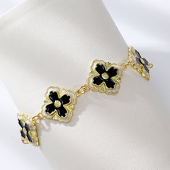 Diamond Leaf Four Leaf Flower Bracelet For Women Retro